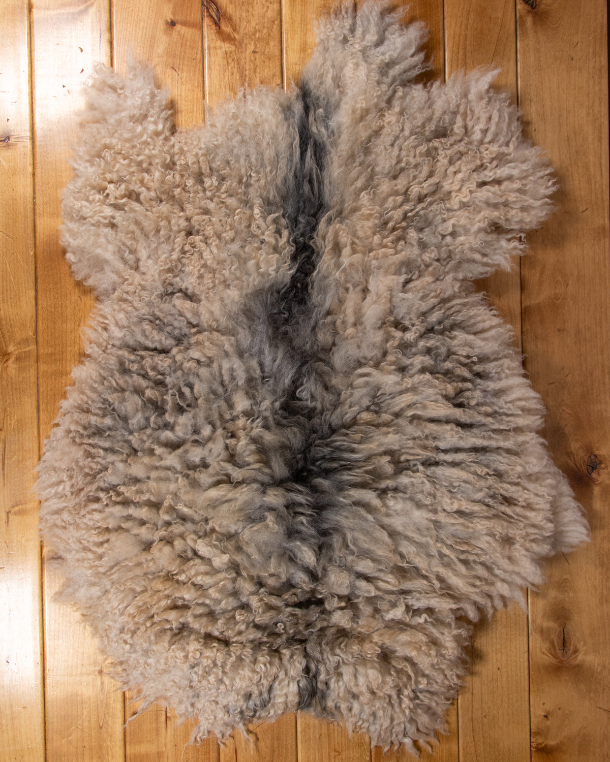Icelandic Hide - Lunar